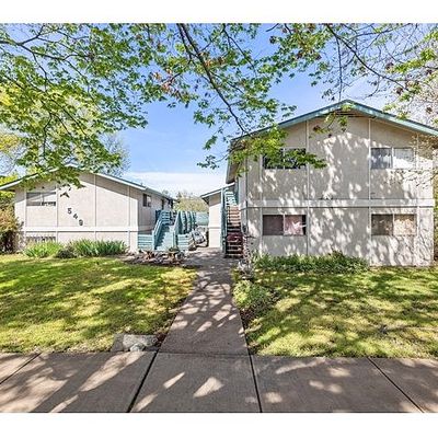 549 B St, Ashland, OR 97520