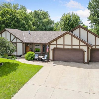 549 Westwood Ln, Chaska, MN 55318