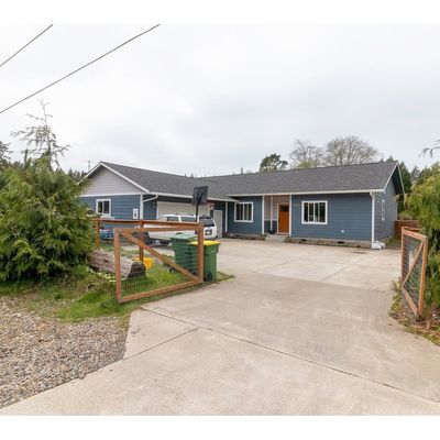 5507 N Fork Siuslaw Rd, Florence, OR 97439