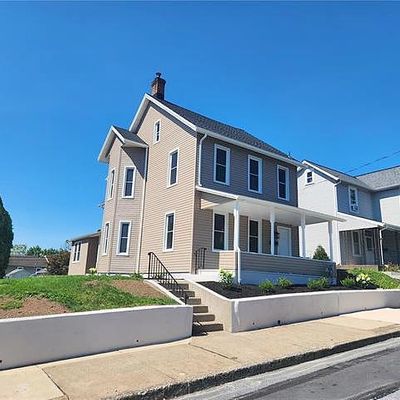 552 Washington Ave, Northampton, PA 18067