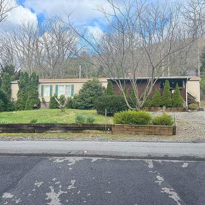 5541 Raccoon Road, Fort Loudon, PA 17224