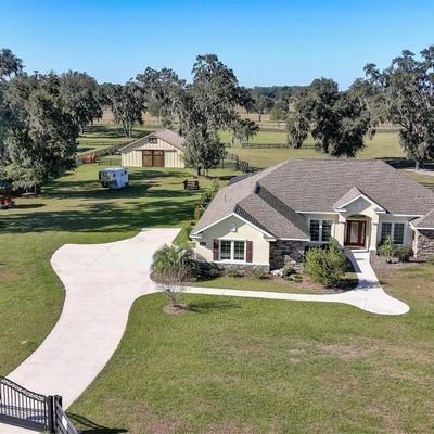 5570 Nw 153 Rd Ct, Morriston, FL 32668