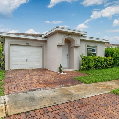 559 E Ridge Cir S, Boynton Beach, FL 33435