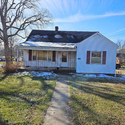 565 Court St, Appomattox, VA 24522