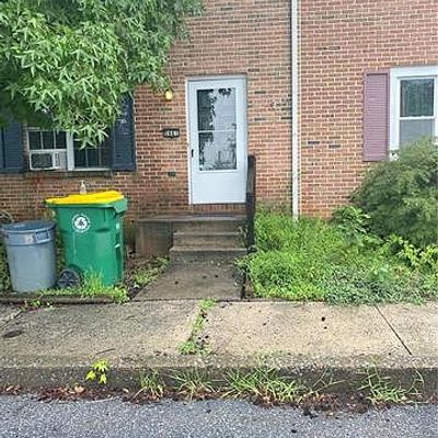 5661 Greens Dr, Allentown, PA 18106