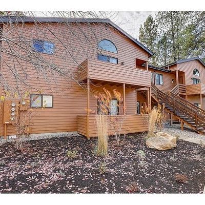 56858 Enterprise Dr, Sunriver, OR 97707