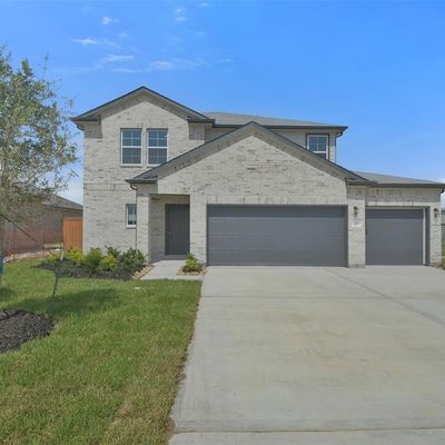 67 Leon Way, Dayton, TX 77535