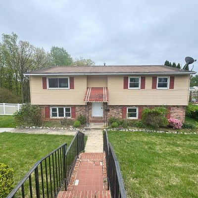 6708 Fox Meadow Rd, Gwynn Oak, MD 21207