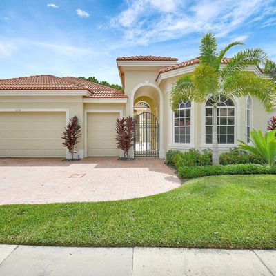 6718 Casa Grande Way, Delray Beach, FL 33446