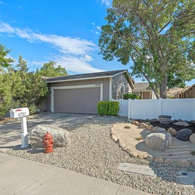 6730 Peppermint Dr, Reno, NV 89506