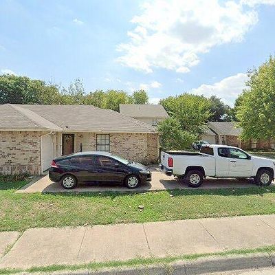 6768 Dandelion Dr, Fort Worth, TX 76137