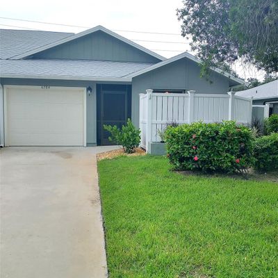 6784 Se Yorktown Dr, Hobe Sound, FL 33455