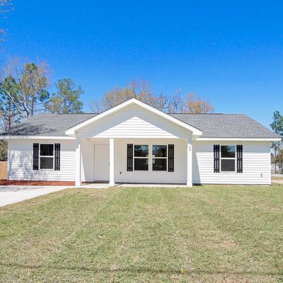 68 E Iris Lane, Defuniak Springs, FL 32433