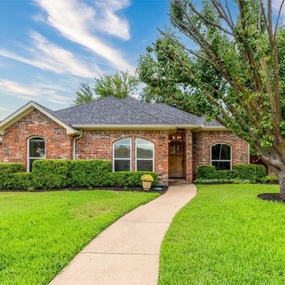 6805 Trumpet Dr, Rowlett, TX 75089