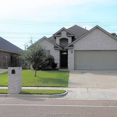 6806 Appomattox Dr, College Station, TX 77845