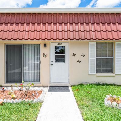 684 Marlboro Oval, Lake Worth, FL 33467