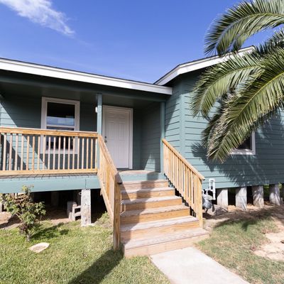 6906 Bernardo De Galvez Avenue, Galveston, TX 77551