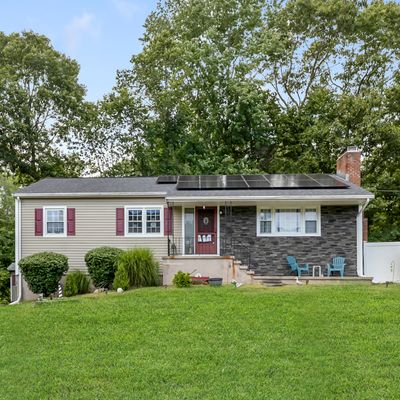 7 Cindy Ln, Norwalk, CT 06851