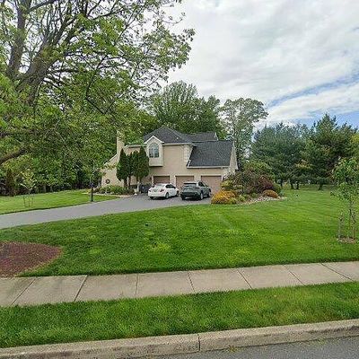 7 Florence Dr, Richboro, PA 18954