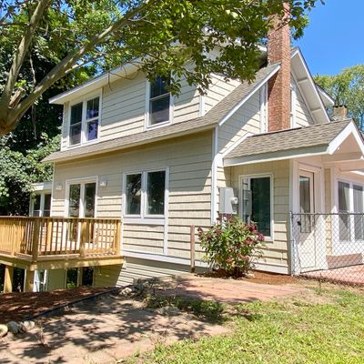 7 Orchard St, Niantic, CT 06357