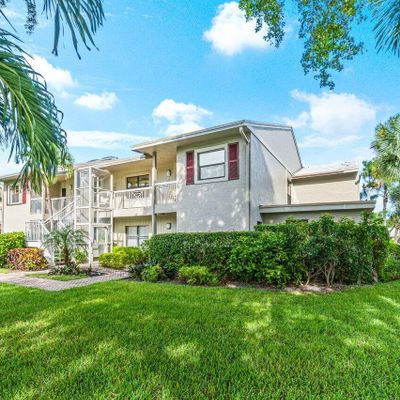 70 Eastgate Drive, Boynton Beach, FL 33436