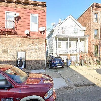 70 Gardner Ave # 3, Jersey City, NJ 07304