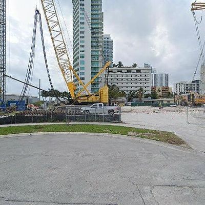 700 Ne 26 Th Ter #2704, Miami, FL 33137