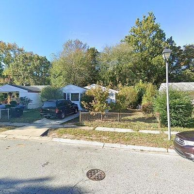 700 River Rd, Dover, DE 19901