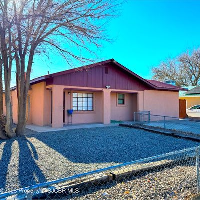 701 La Plata Dr, Farmington, NM 87401