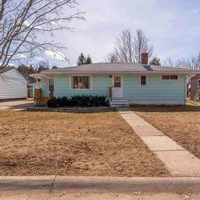 705 Arrowhead St, Aurora, MN 55705