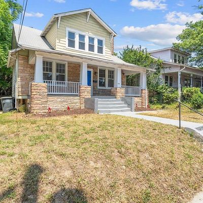 705 Dahlia St Nw, Washington, DC 20012