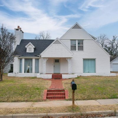 707 Kaufman St S, Mount Vernon, TX 75457