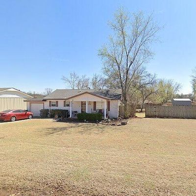 708 W Monroe St, Purcell, OK 73080