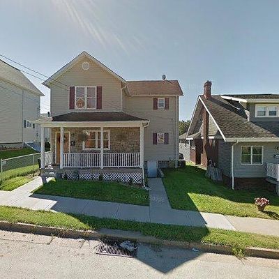 712 Arlington Ave, Jeannette, PA 15644