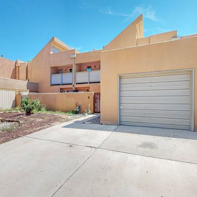 717 Candelaria Rd Nw, Albuquerque, NM 87107