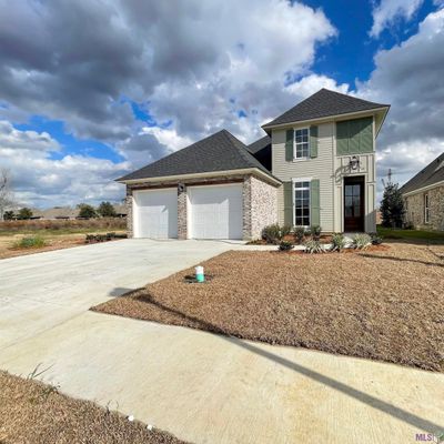 7184 Rue Lierre, Zachary, LA 70791