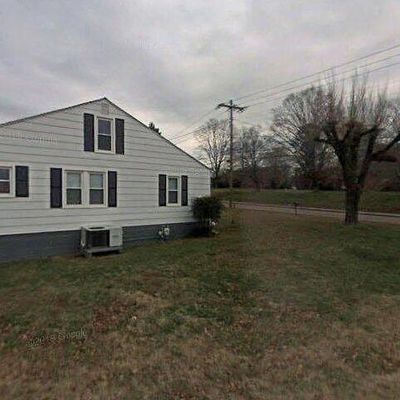 719 Johnson St, Sweetwater, TN 37874