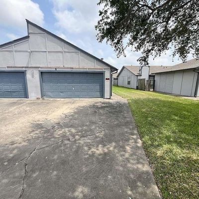 7206 Elwood Court, Corpus Christi, TX 78413