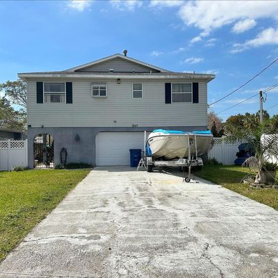 7247 Aberdeen Ct, Weeki Wachee, FL 34607