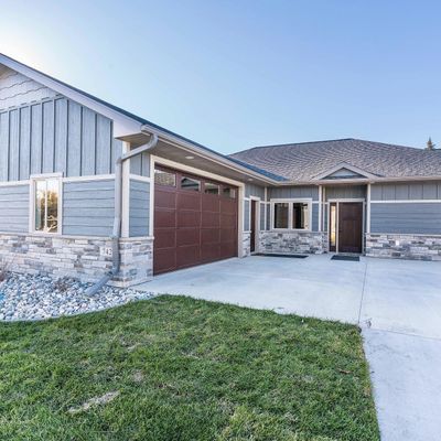 725 Oak Trl, Fergus Falls, MN 56537