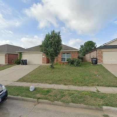 7260 Decoy Ln, Fort Worth, TX 76120