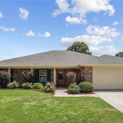 73 Woodlake Blvd, Kenner, LA 70065