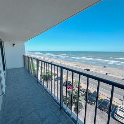 7310 Seawall Boulevard, Galveston, TX 77551