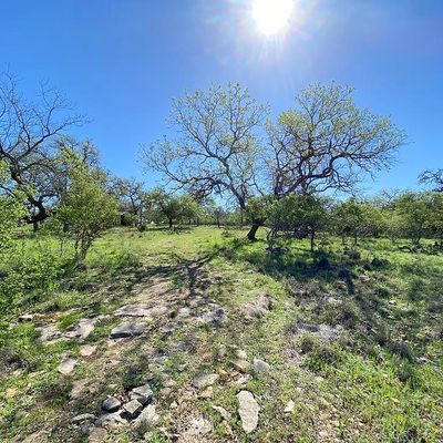 624 Deer Rd, Fredericksburg, TX 78624