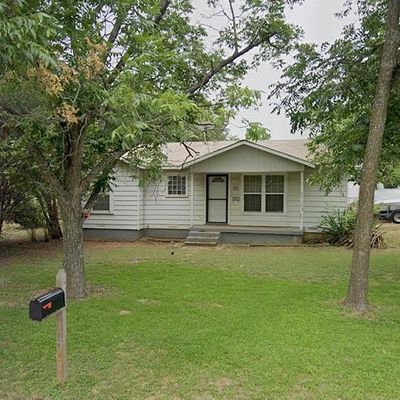 633 Race St, Crowley, TX 76036