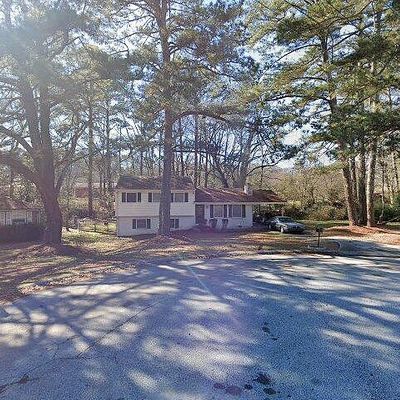 6373 Clearbrook Dr, Morrow, GA 30260