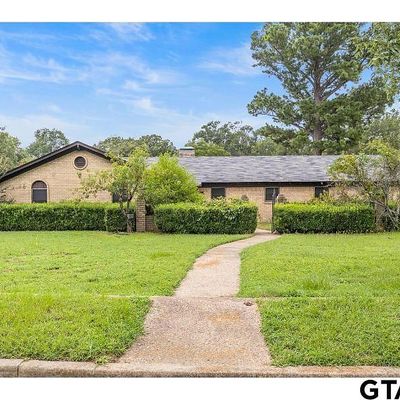 639 Woodbine Dr, Hawkins, TX 75765