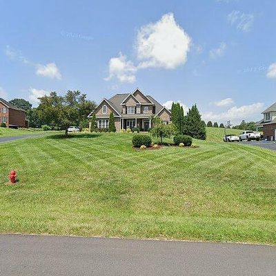 64 Sowder Farm Rd, Troutville, VA 24175