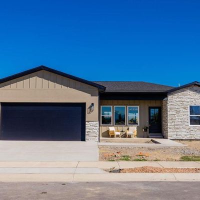 641 Haynes Drives, Montrose, CO 81401