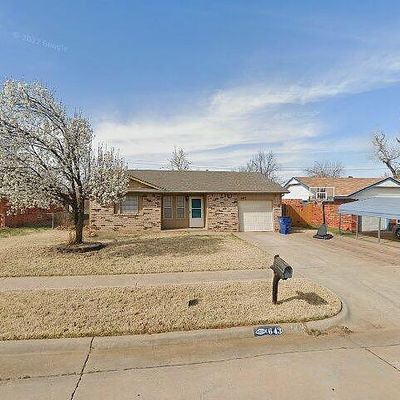 643 W Forster Dr, Mustang, OK 73064